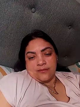 tiffany Johnson1 online show from 6, 11, 2025