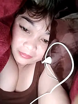 Lyly nuce online show from 4, 12, 2025