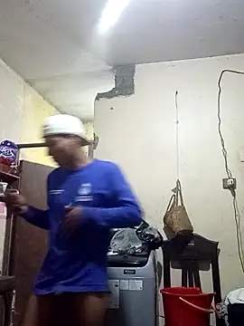 Bebicho14 online show from 8, 4, 2026