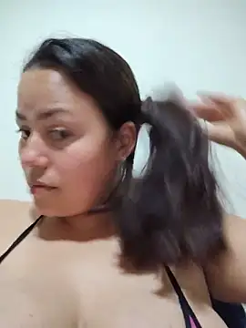 Snapshot of camila-titis chatting on 21, 5, 2026 camila-titis online show from 21, 5, 2026