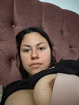 Snapshot of camila-titis chatting on 1, 6, 2026 camila-titis online show from 1, 6, 2026