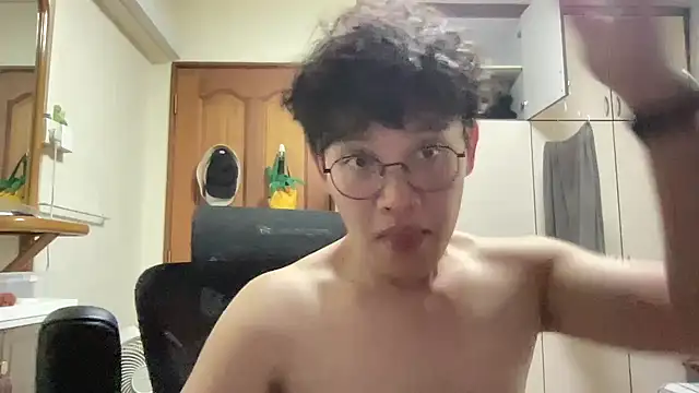 Passionatetwink2 online show from 17, 1, 2026