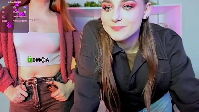 mila glow1 online show from 12, 11, 2025