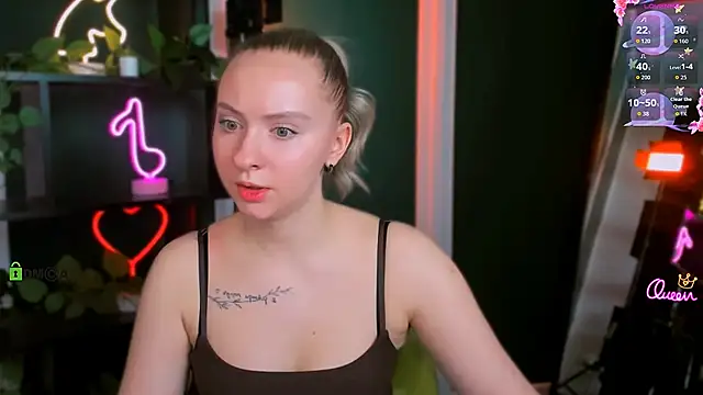 mila glow1 online show from 5, 4, 2026