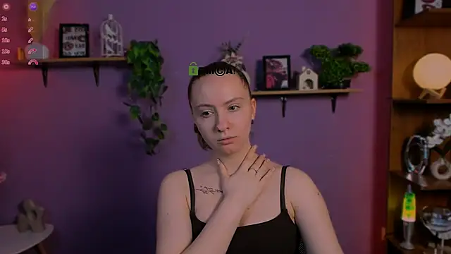 mila glow1 online show from 7, 4, 2026