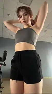 Snapshot of LunaMillie chatting on 16, 12, 2025 LunaMillie online show from 16, 12, 2025