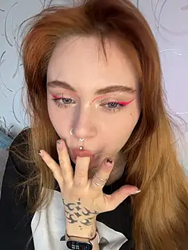 Snapshot of LunaMillie chatting on 28, 2, 2026 LunaMillie online show from 28, 2, 2026