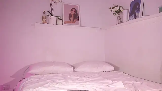 sweettener  online show from 21, 10, 2025