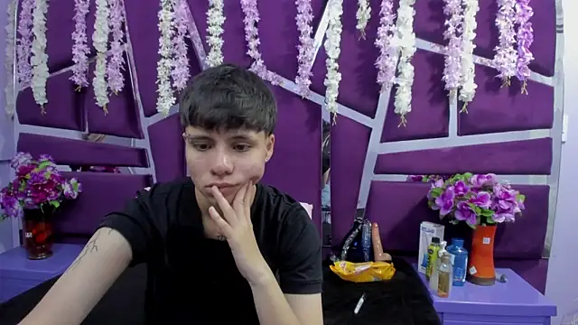 Bruno Cruzz online show from 17, 2, 2026