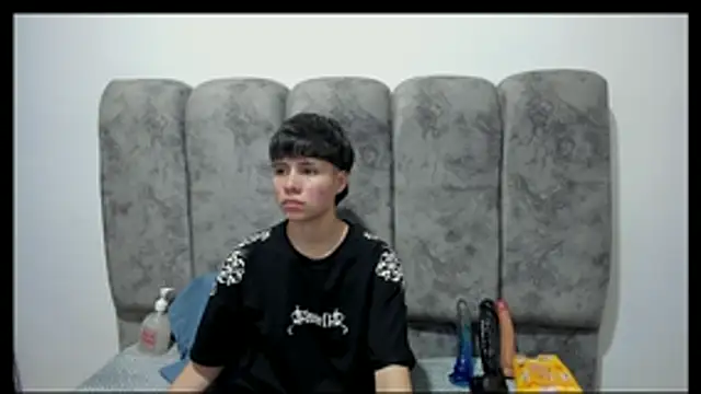 Snapshot of Bruno_Cruzz chatting on 16, 4, 2026 Bruno Cruzz online show from 16, 4, 2026