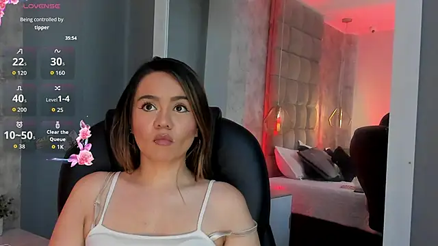 Sky Junne online show from 10, 2, 2026