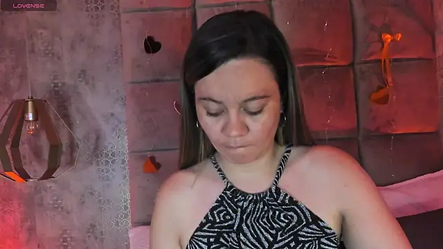 Sky Junne online show from 19, 2, 2026