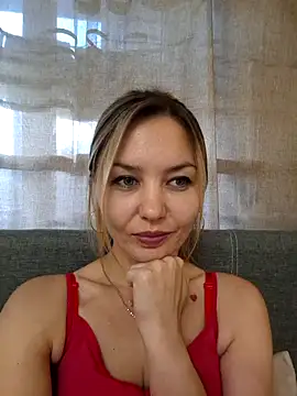 Snapshot of VeroLoverx chatting on 9, 9, 2025 VeroLoverx online show from 9, 9, 2025