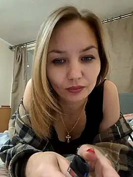 Snapshot of VeroLoverx chatting on 27, 9, 2025 VeroLoverx online show from 27, 9, 2025