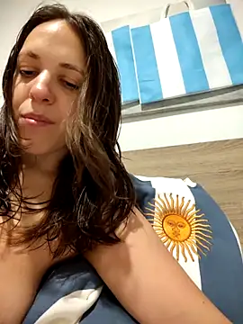 Snapshot of lauflor chatting on 30, 6, 2026 lauflor online show from 30, 6, 2026