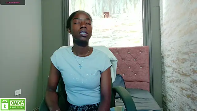 Snapshot of katia_green1 chatting on 9, 9, 2025 katia green1 online show from 9, 9, 2025