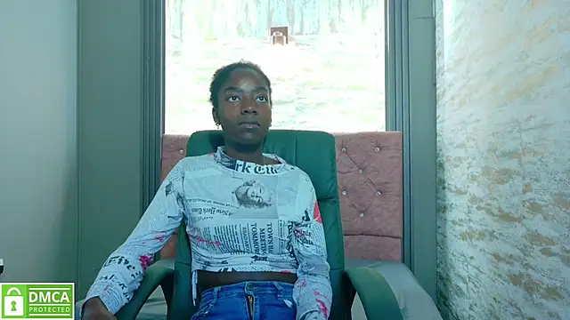 Snapshot of katia_green1 chatting on 17, 9, 2025 katia green1 online show from 17, 9, 2025