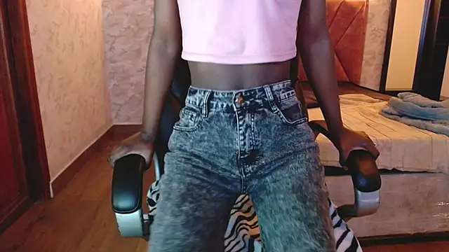 Snapshot of katia_green1 chatting on 19, 9, 2025 katia green1 online show from 19, 9, 2025