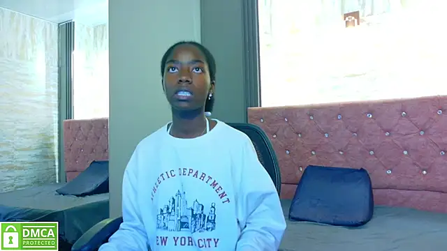 Snapshot of katia_green1 chatting on 26, 9, 2025 katia green1 online show from 26, 9, 2025