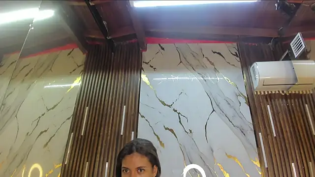 Snapshot of VictoriaDuart chatting on 18, 5, 2026 VictoriaDuart online show from 18, 5, 2026
