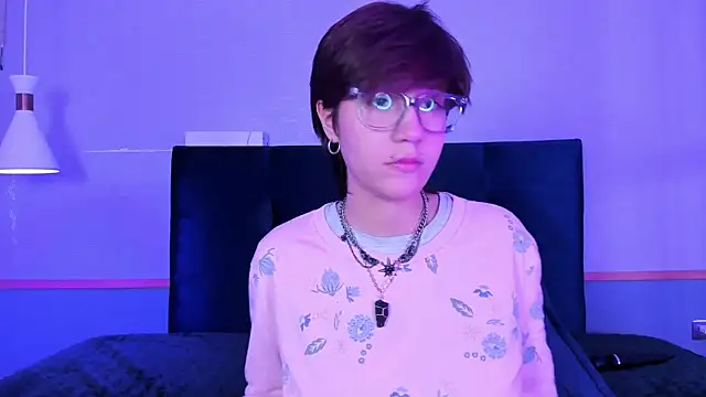 Tsuki Maru online show from 3, 3, 2026