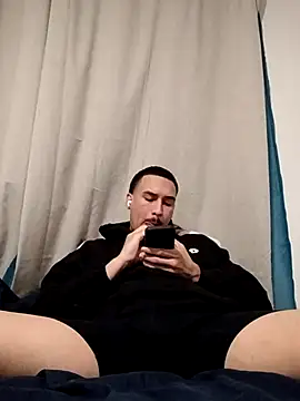 Snapshot of Jadriel23 chatting on 19, 10, 2025 Jadriel23 online show from 19, 10, 2025