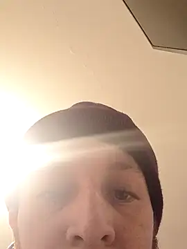 Snapshot of HotRolo chatting on 28, 10, 2025 HotRolo online show from 28, 10, 2025