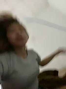 Snapshot of Mai_bb chatting on 10, 9, 2025 Mai bb online show from 10, 9, 2025