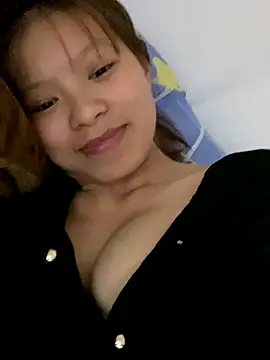 Snapshot of Mai_bb chatting on 11, 9, 2025 Mai bb online show from 11, 9, 2025