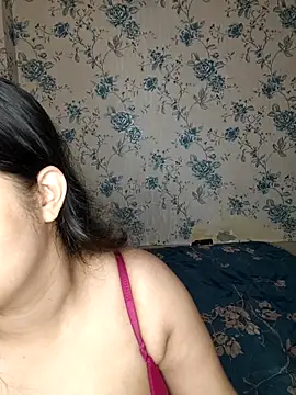 Snapshot of priyaverma00 chatting on 12, 5, 2026 priyaverma00 online show from 12, 5, 2026