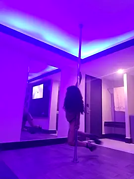 mamasitapetite online show from 3, 11, 2025