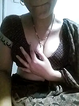 Hottestgirll online show from 2, 11, 2025