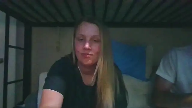 Snapshot of DomsSexDoll69 chatting on 20, 5, 2026 DomsSexDoll69 online show from 20, 5, 2026