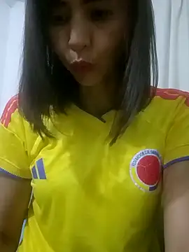 Snapshot of zaira_spice chatting on 17, 6, 2026 zaira spice online show from 17, 6, 2026
