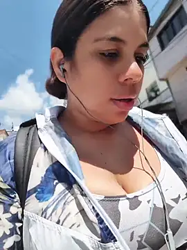 GabyMontenegro online show from 20, 4, 2026