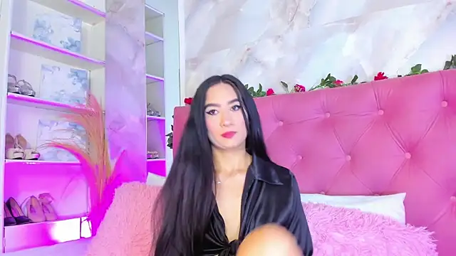 Nicolqueen  online show from 10, 11, 2025