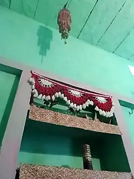 Idhika Jha online show from 13, 10, 2025