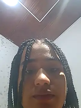 michelle perla online show from 28, 10, 2025