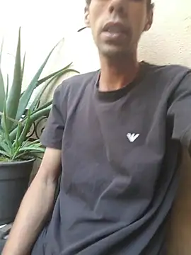 Dedede32 online show from 10, 11, 2025