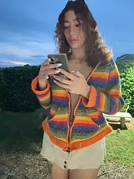 roxyrougee online show from 21, 4, 2026