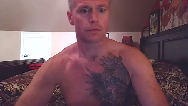 Snapshot of DILFiGuess11 chatting on 25, 6, 2026 DILFiGuess11 online show from 25, 6, 2026