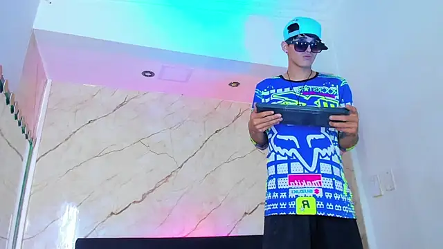 Golldens Dreamss online show from 10, 11, 2025