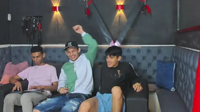 Golldens Dreamss online show from 19, 11, 2025