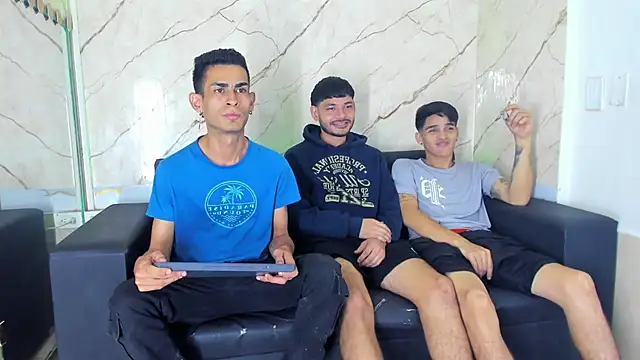 Golldens Dreamss online show from 27, 11, 2025