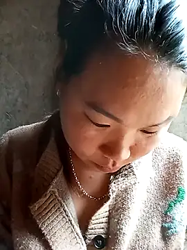 may-squirl online show from 21, 10, 2025