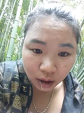 may-squirl online show from 21, 11, 2025