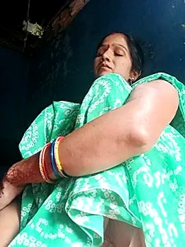 Jooli xx online show from 12, 9, 2025