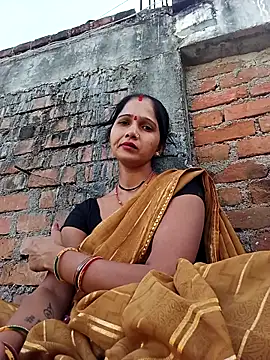 Jooli xx online show from 23, 9, 2025