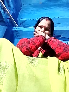 Jooli xx online show from 2, 12, 2025