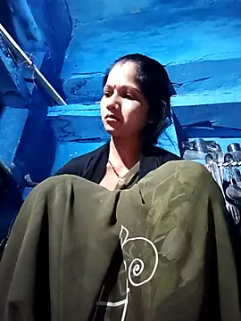 Jooli xx online show from 3, 12, 2025